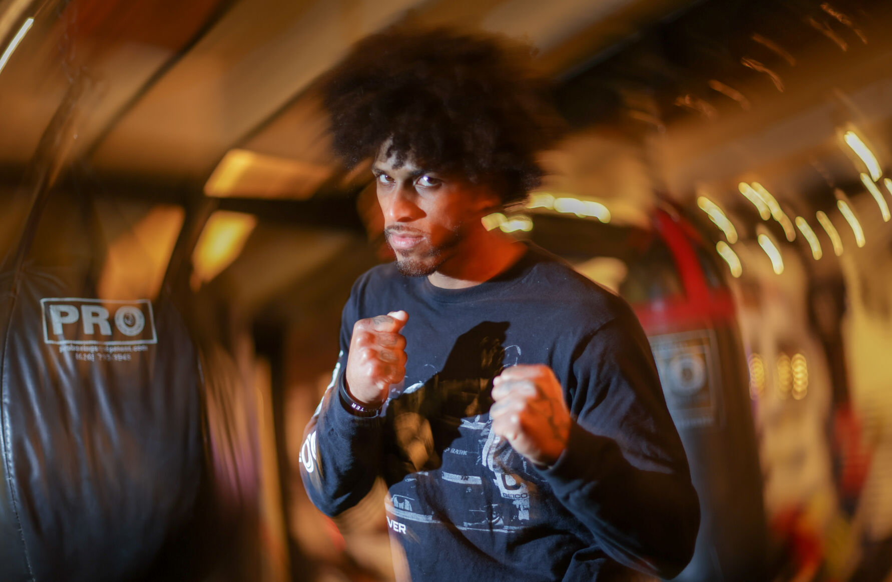 NO.boxing.liv.111322.1254.JPG